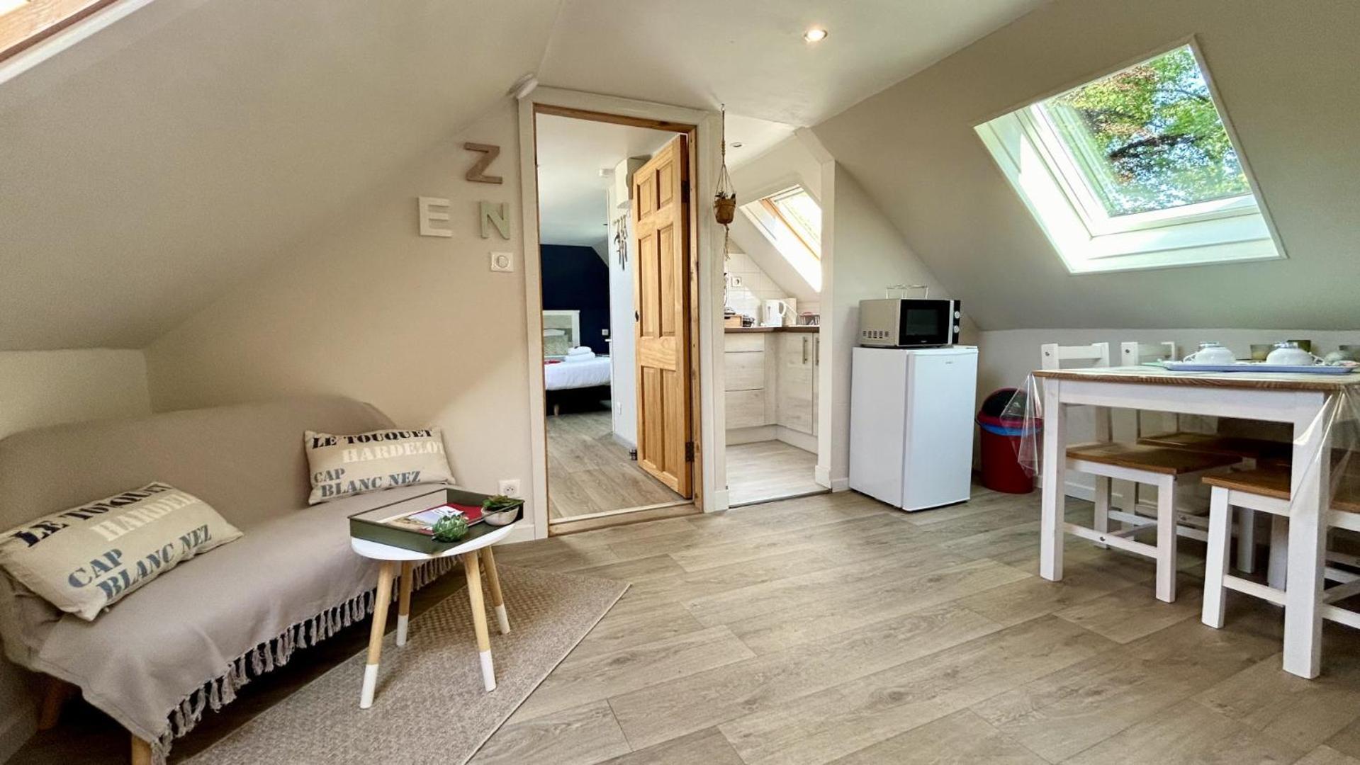 Terre & Mer'Veilles 2, Appartement Avec Spa Pour 2 Personnes Favières エクステリア 写真